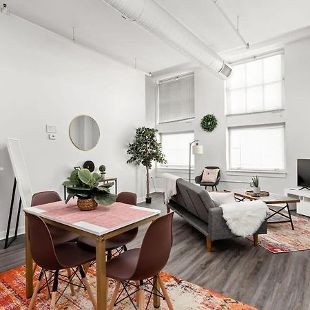 Modern Downtown Apartment 2Br 2Ba By Cozysuites 인디애나폴리스 외부 사진