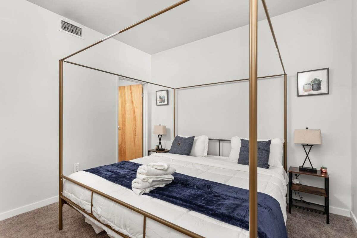 Modern Downtown Apartment 2Br 2Ba By Cozysuites 인디애나폴리스 외부 사진